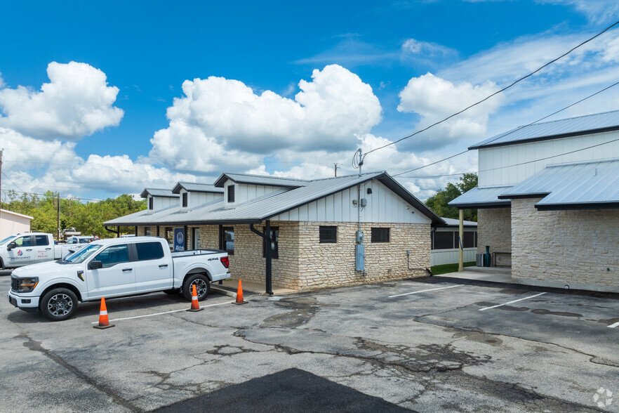 28496 Ranch Road 12, Dripping Springs, TX en alquiler - Foto del edificio - Imagen 3 de 14