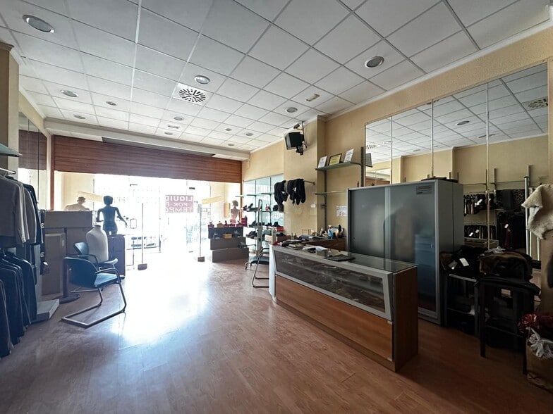 Carrer del Mestre Torres, Llombai, Valencia en venta - Foto del edificio - Imagen 2 de 16