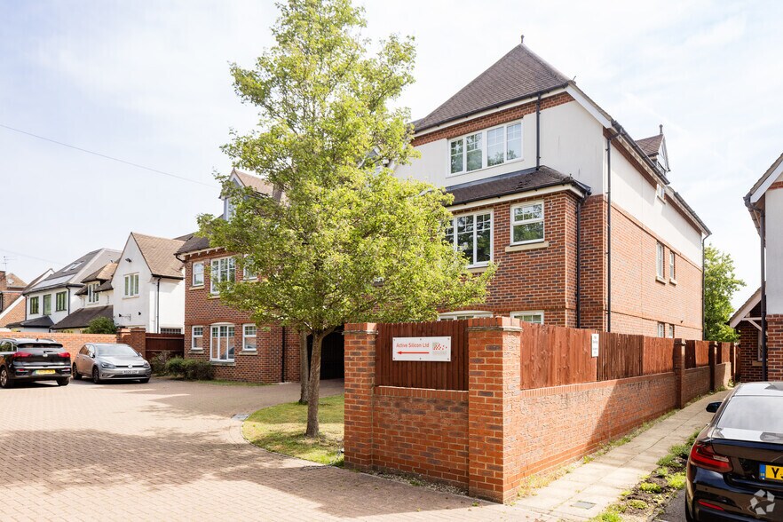 Bond Close, Iver en alquiler - Foto del edificio - Imagen 2 de 3