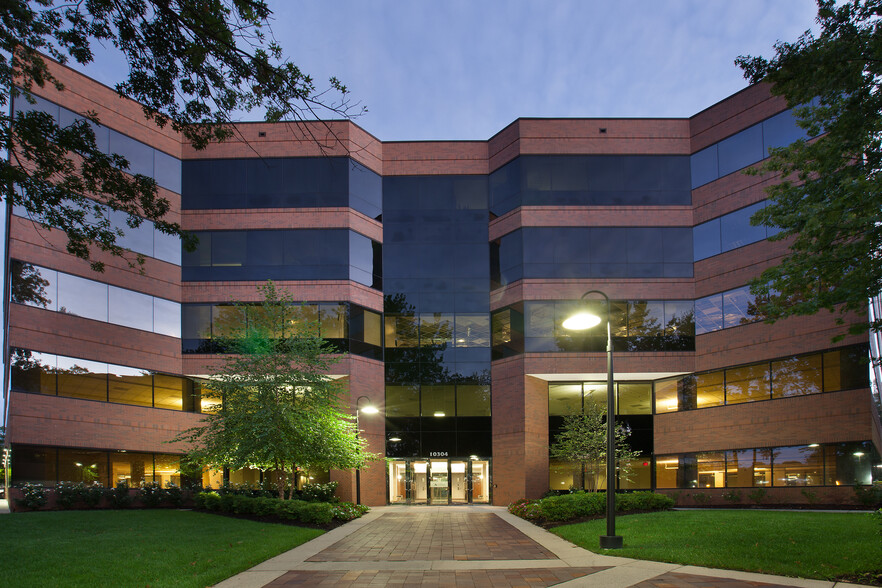 10304 Eaton Pl, Fairfax, VA en alquiler - Foto del edificio - Imagen 1 de 12