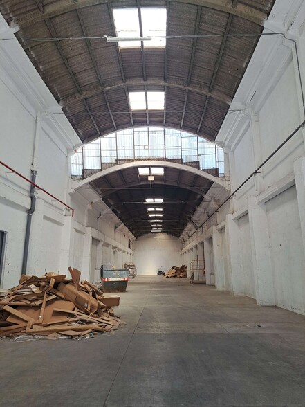 Nave en L'Hospitalet de Llobregat, Barcelona en alquiler - Foto del interior - Imagen 2 de 8