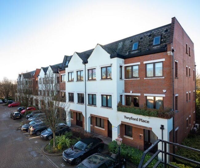 Twyford Place, Lincoln Rd, High Wycombe en alquiler - Foto del edificio - Imagen 2 de 18