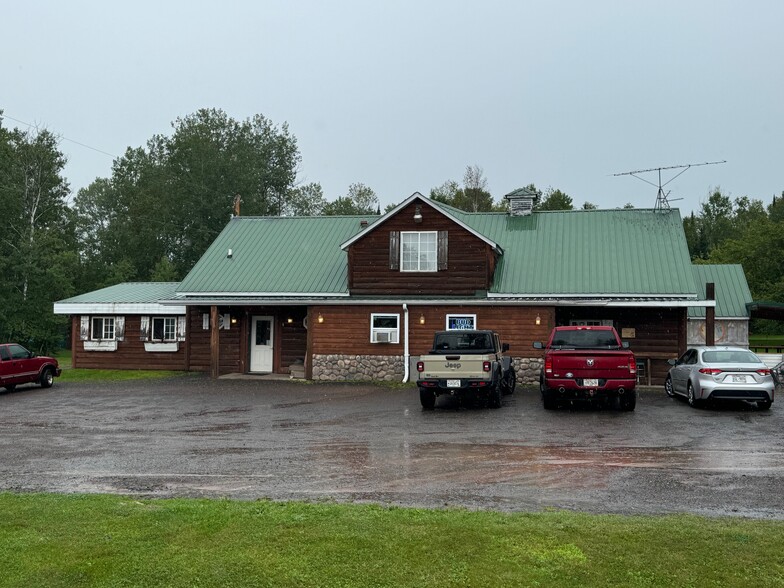 9375 State Highway 13, Port Wing, WI en venta - Foto principal - Imagen 1 de 31