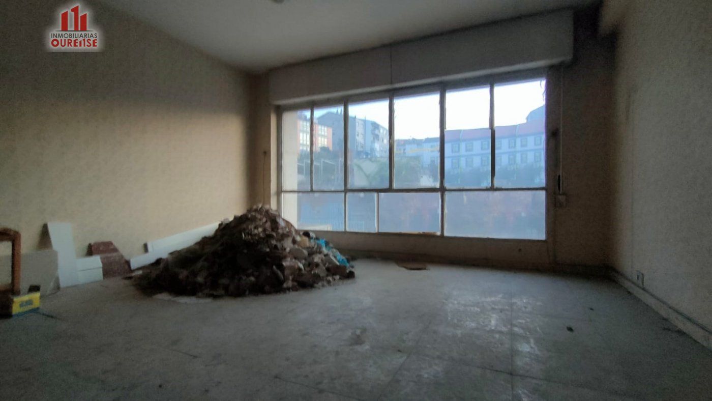 Local en Ourense, Orense en venta Foto del edificio- Imagen 1 de 8