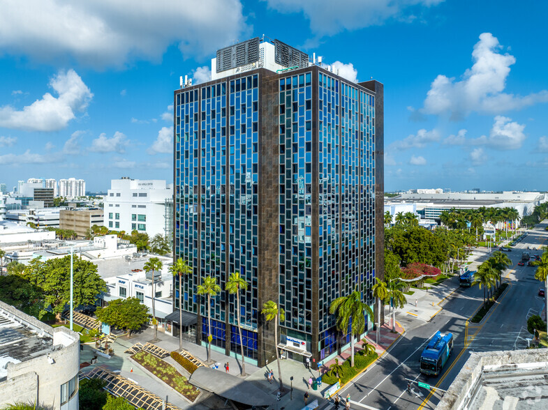 401-407 Lincoln Rd, Miami Beach, FL en alquiler - Foto del edificio - Imagen 3 de 13