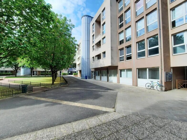 105 Rue Du Faubourg Madeleine, Orléans en alquiler - Foto del edificio - Imagen 2 de 4