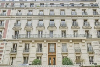 Más detalles de 7 Square Du Roule, Paris - Oficina en alquiler