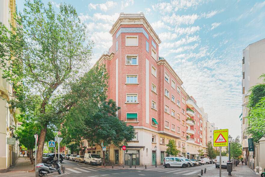 Edificios residenciales en Madrid, MAD en venta - Foto principal - Imagen 1 de 3