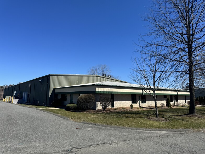 155 Industrial Dr, Northampton, MA en venta - Foto del edificio - Imagen 3 de 20