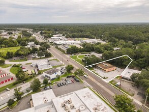 1947 N Main St, Gainesville, FL en venta Foto del edificio- Imagen 2 de 22