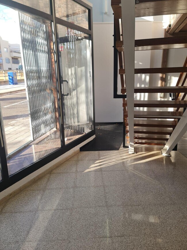 Más detalles de Local en alquiler