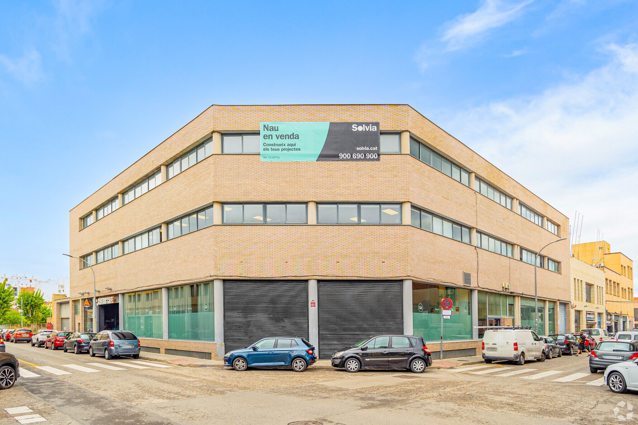 Nave en Mataró, Barcelona en venta Foto principal- Imagen 1 de 3