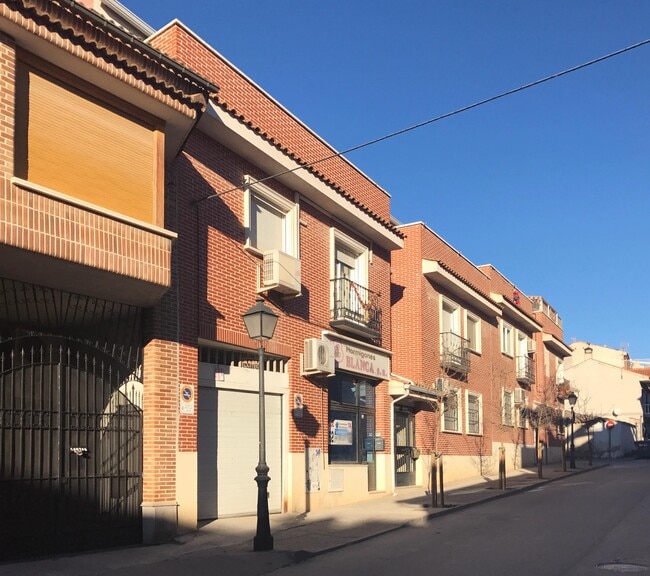 Más detalles de Calle Manuel Mac-Crohon, 52, Morata de Tajuña - Local en alquiler