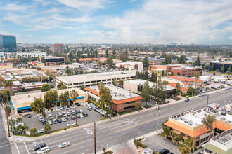 200 N Tustin Ave, Santa Ana, CA - VISTA AÉREA  vista de mapa