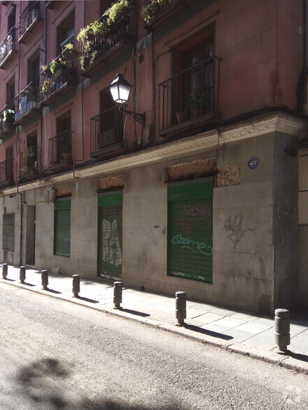 Calle Humilladero, 30, Madrid, Madrid en venta - Foto del edificio - Imagen 1 de 1