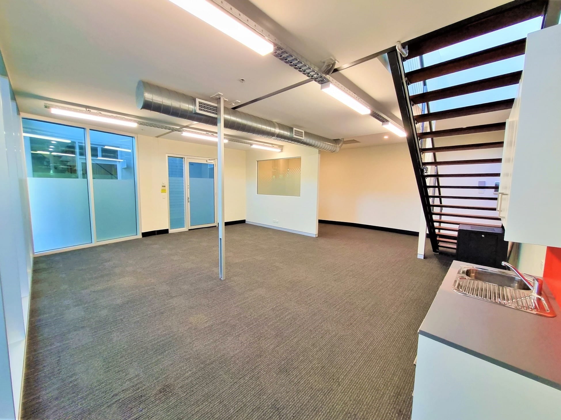 115-117 Old Pittwater Rd, Northern Beaches en alquiler Foto del interior- Imagen 1 de 7