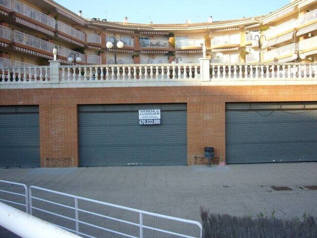 Más detalles de Edificio residencial​ en venta