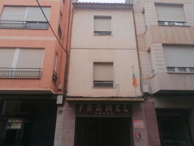 Más detalles de El Raval, Borriana - Local en venta