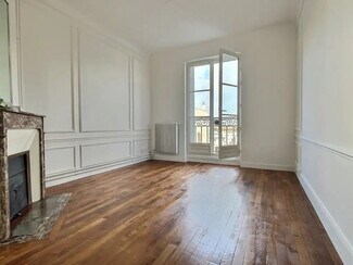 Más detalles de 9 Rue Ernest Cresson, Paris - Oficina en alquiler