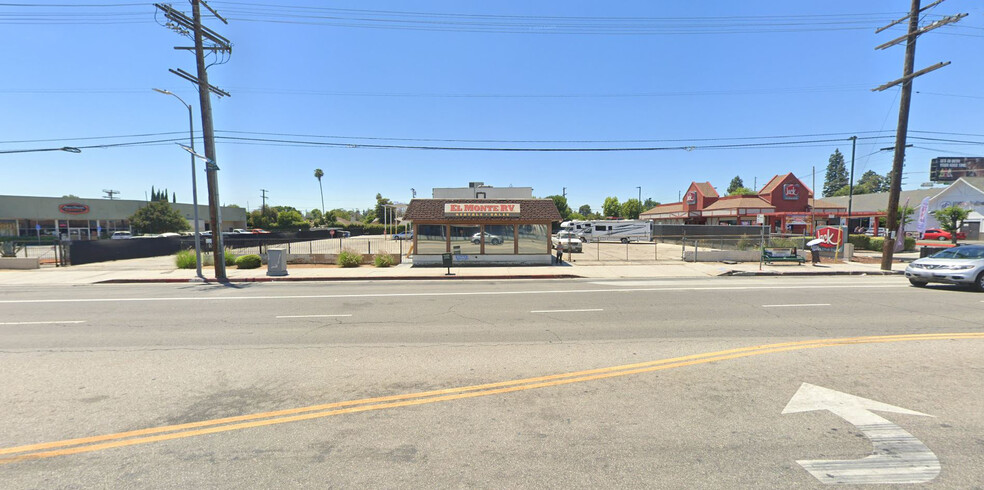 6265 Sepulveda Blvd, Van Nuys, CA en alquiler - Foto del edificio - Imagen 3 de 5