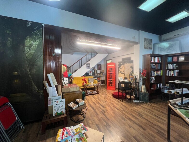Local en Córdoba, Córdoba en alquiler - Foto del interior - Imagen 2 de 12