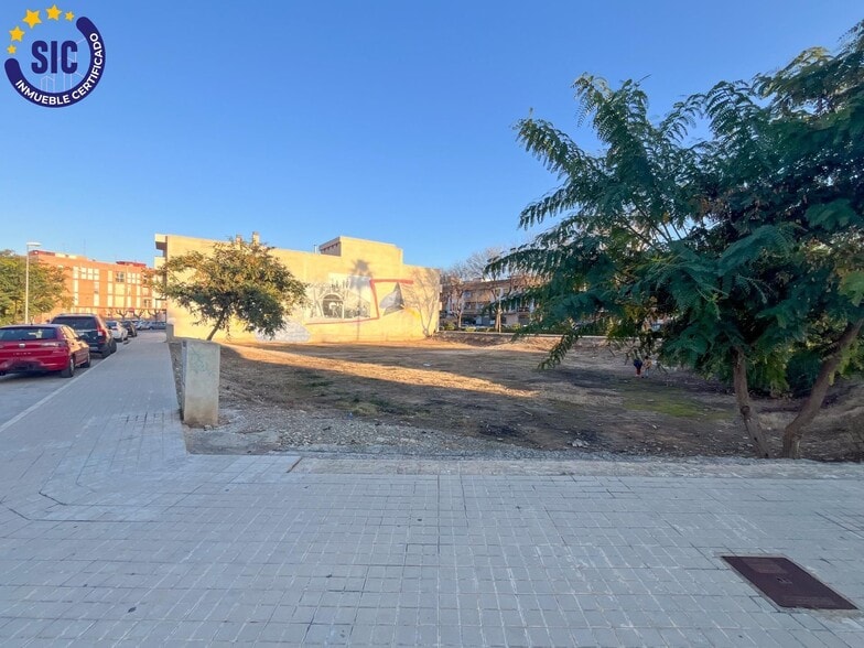 Terreno en L'Alcúdia de Crespins, Valencia en venta - Foto del edificio - Imagen 3 de 8