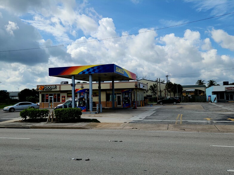 1501 W Blue Heron Blvd, Riviera Beach, FL en venta - Foto del edificio - Imagen 1 de 5