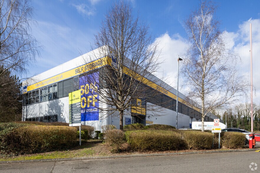 Porz Av, Dunstable en alquiler - Foto del edificio - Imagen 2 de 5