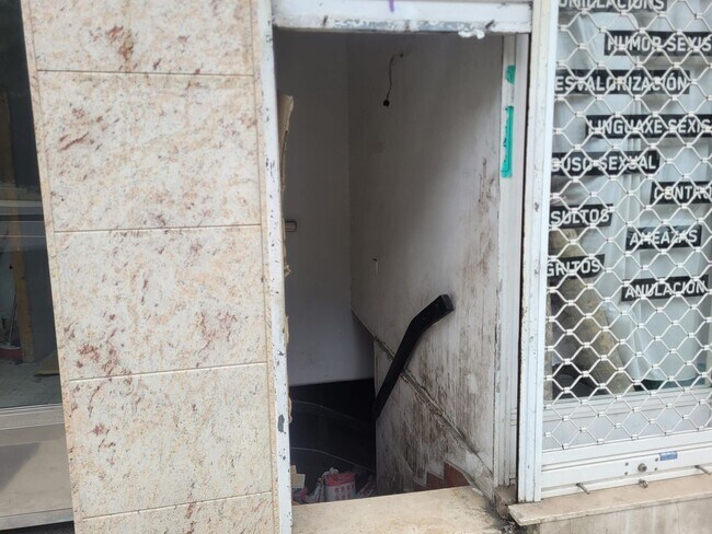 Más detalles de Avenida Romero Donallo, 21, Santiago de Compostela - Local en venta