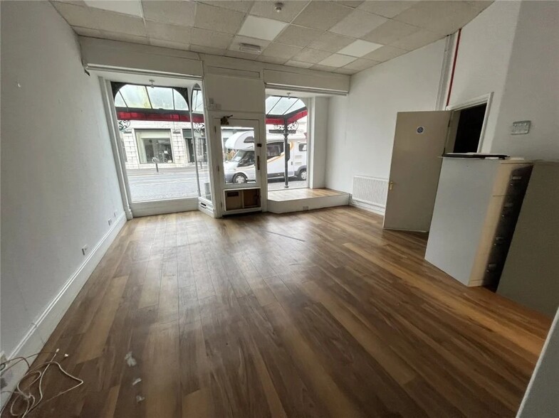 Temple St, Llandrindod Wells en venta - Foto del interior - Imagen 3 de 8