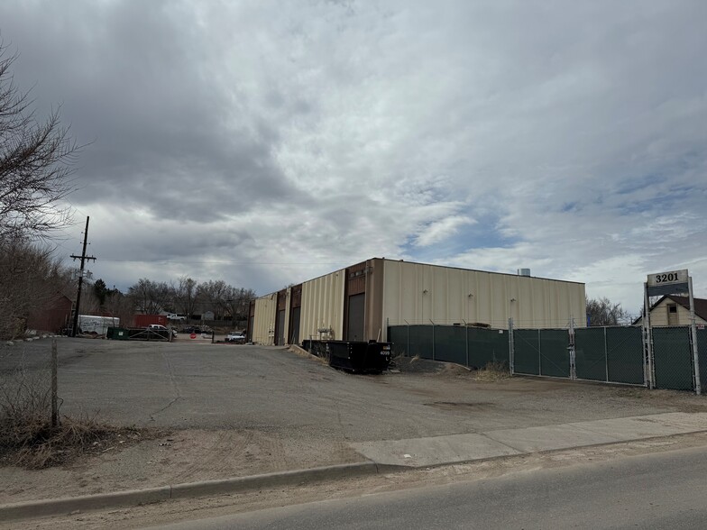 3201 S Zuni St, Englewood, CO en alquiler - Foto del edificio - Imagen 1 de 3