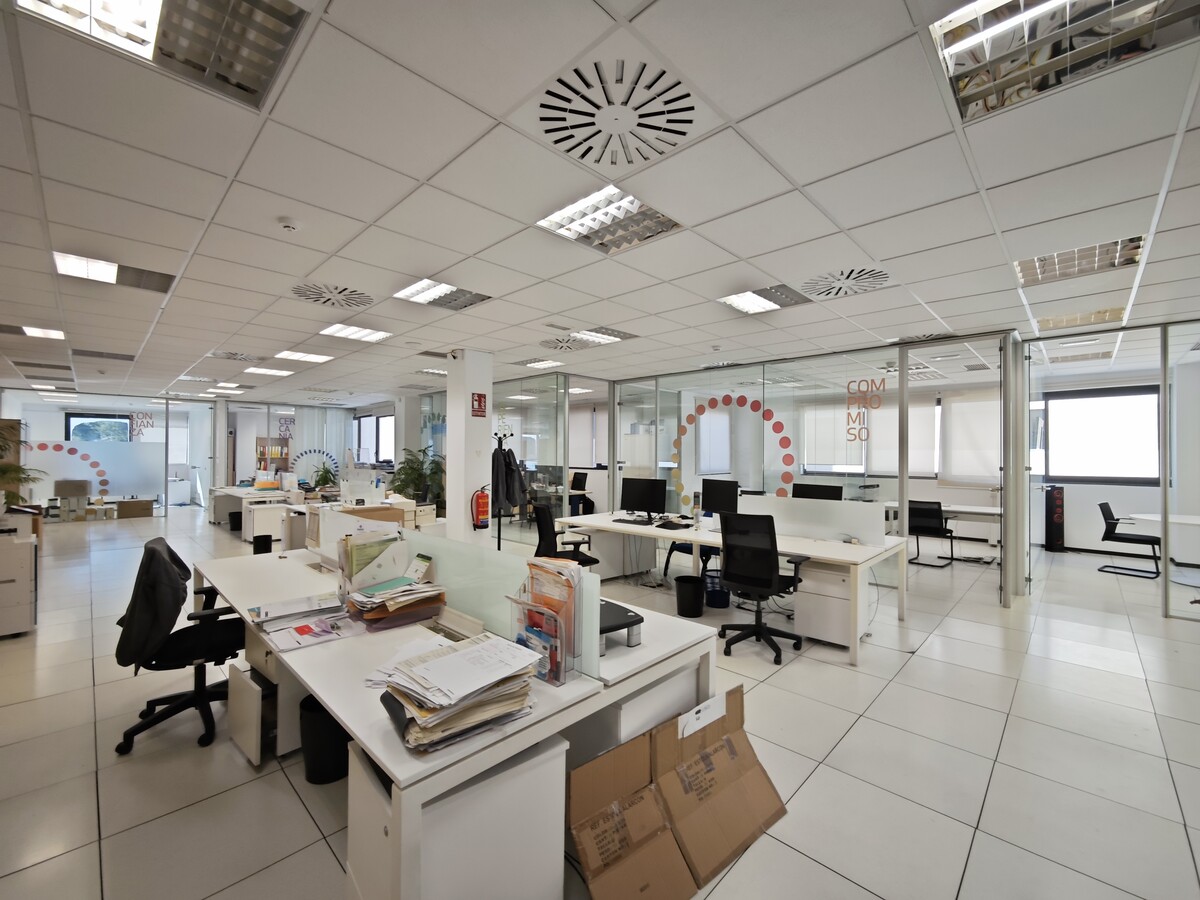 Calle del Haya, 4, Madrid, MAD 28044 -  -  - Foto del interior - Image 1 of 14