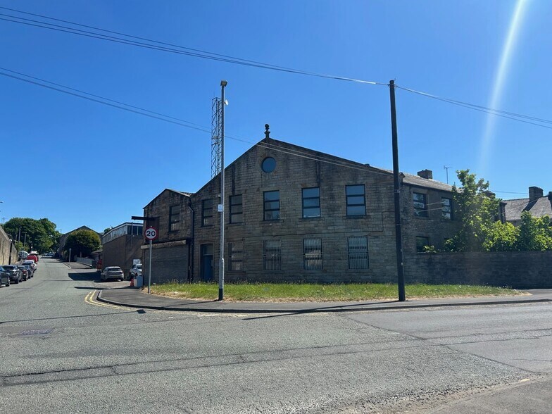 Grange Ln, Accrington en alquiler - Foto del edificio - Imagen 3 de 4