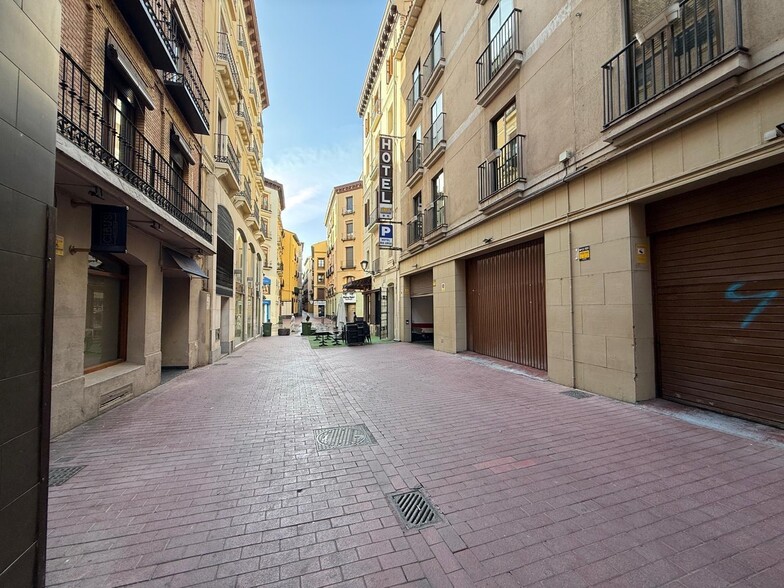 Calle Contamina, 21, Zaragoza, Zaragoza en alquiler - Foto del edificio - Imagen 2 de 14