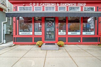 Más detalles de 366 Wood St, Bristol, RI - Local en venta