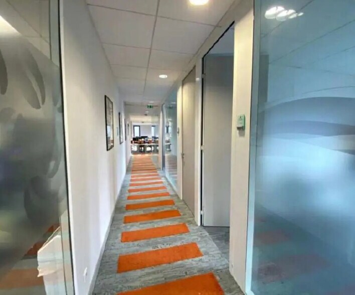 300 Allée Des Hêtres, Limonest en alquiler - Foto del interior - Imagen 3 de 9