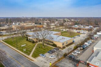 800 W Central Rd, Mount Prospect, IL - VISTA AÉREA  vista de mapa - Image1