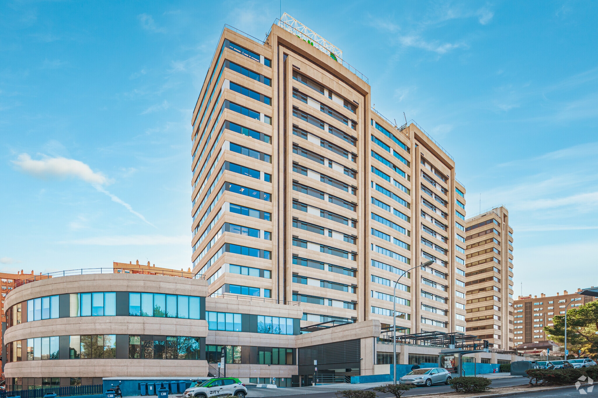 Calle de Juan Esplandiú, 11-13, Madrid, Madrid en alquiler Foto principal- Imagen 1 de 5