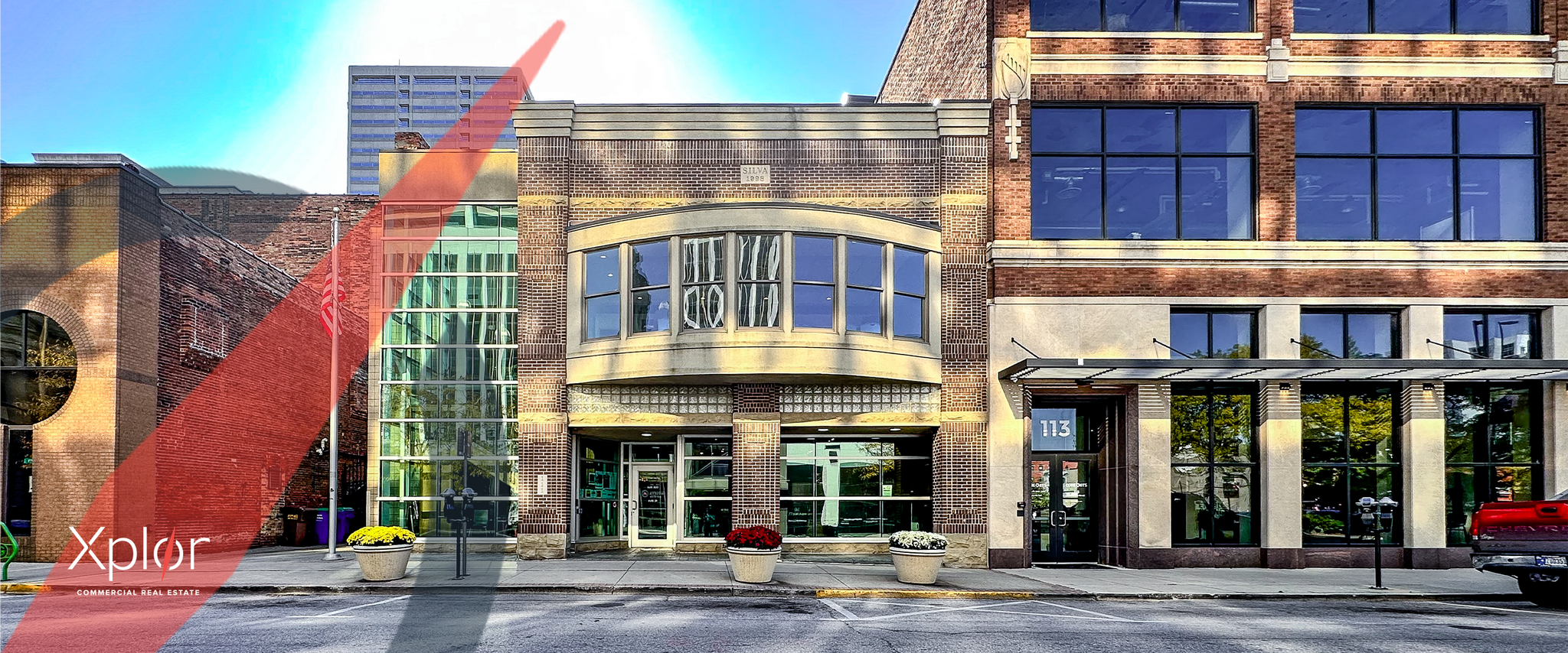 111 W Berry St, Fort Wayne, IN en alquiler Foto del edificio- Imagen 1 de 19