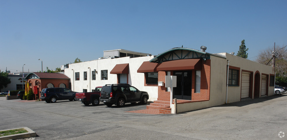 770-780 S Arroyo Park, Pasadena, CA en alquiler - Foto del edificio - Imagen 2 de 17