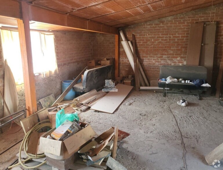 Local en Coslada, Madrid en venta - Foto del edificio - Imagen 2 de 3