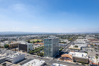 8155 Van Nuys Blvd, Van Nuys, CA - VISTA AÉREA  vista de mapa - Image1