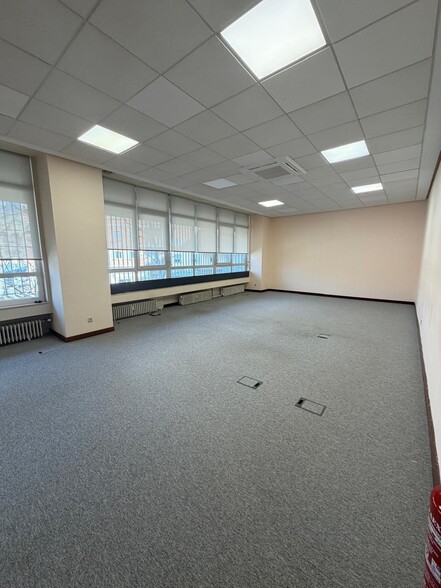 Oficina en Madrid, Madrid en alquiler - Foto del interior - Imagen 3 de 3