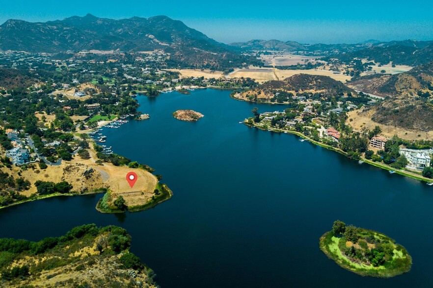 500 Lower Lake, Westlake Village, CA en venta - Foto del edificio - Imagen 3 de 4