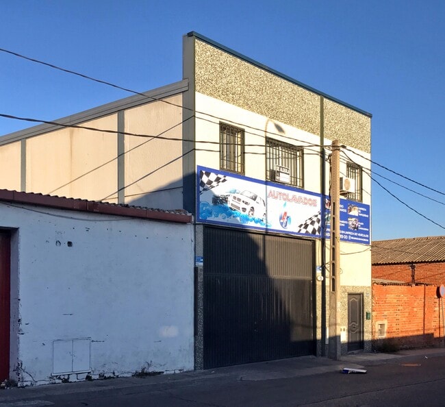 Más detalles de Calle Puerto Cañadas Teide, 10, Leganés - Nave en alquiler