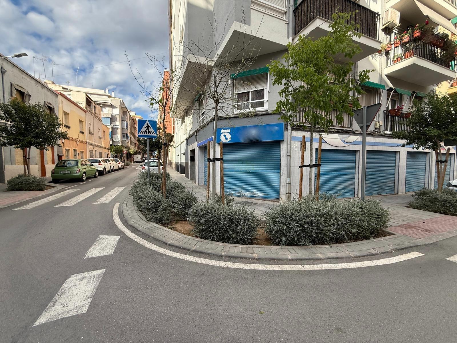 Local en Elda, Alicante en alquiler Foto del edificio- Imagen 1 de 8