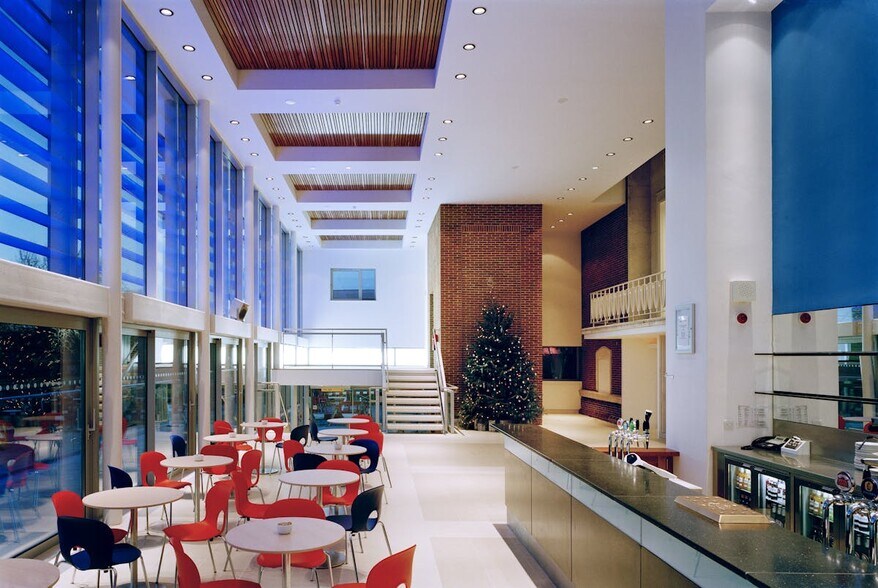 Oficina/Local en Barking en alquiler - Vestíbulo - Imagen 2 de 4