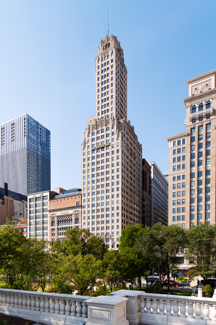 8 S Michigan Ave, Chicago, IL en alquiler Foto del edificio- Imagen 1 de 10