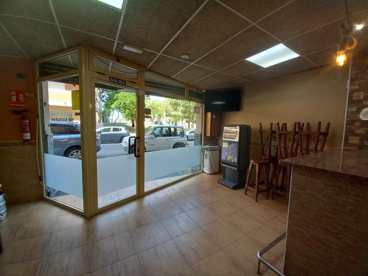 Vilanova i la Geltrú, BAR 08800 - Unidad Pta. Izq. -  - Foto del interior - Image 1 of 26
