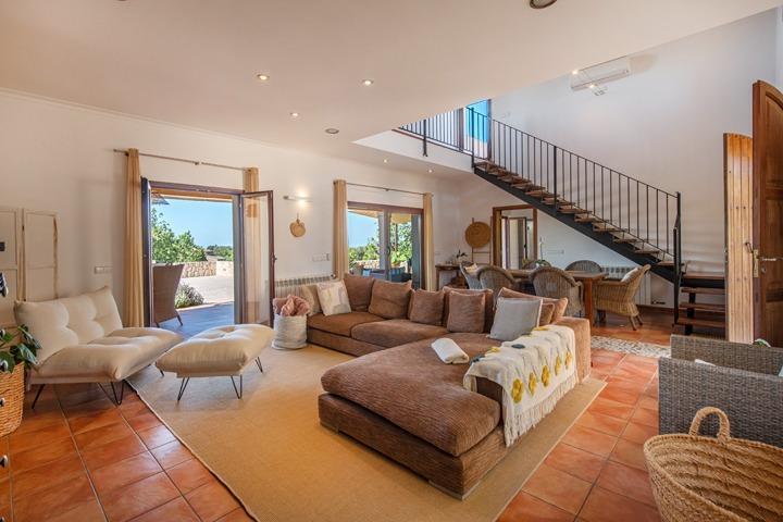 Oficina en Felanitx en venta - Foto del edificio - Imagen 2 de 59